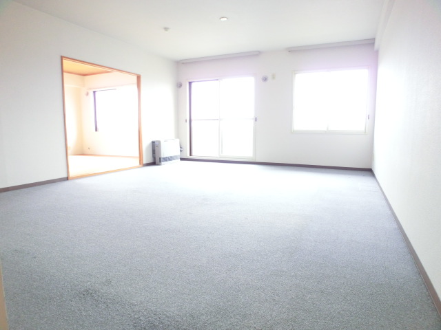 Other room space