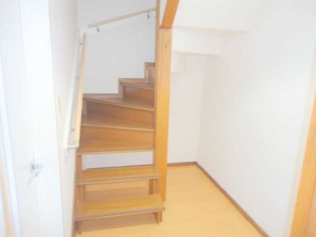 Other room space. There are also space in the stairs