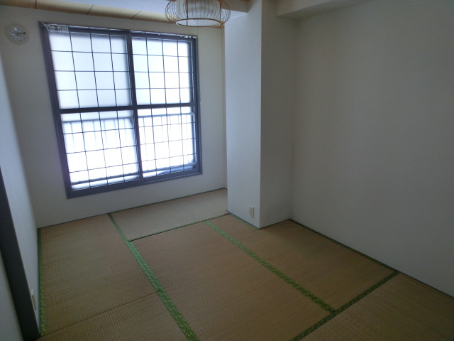 Other room space