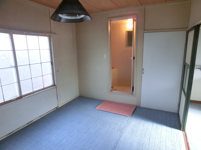 Other room space