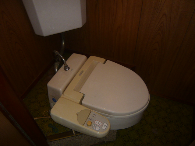 Toilet