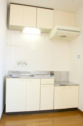 Kitchen. It is beautifully cleaning being completed