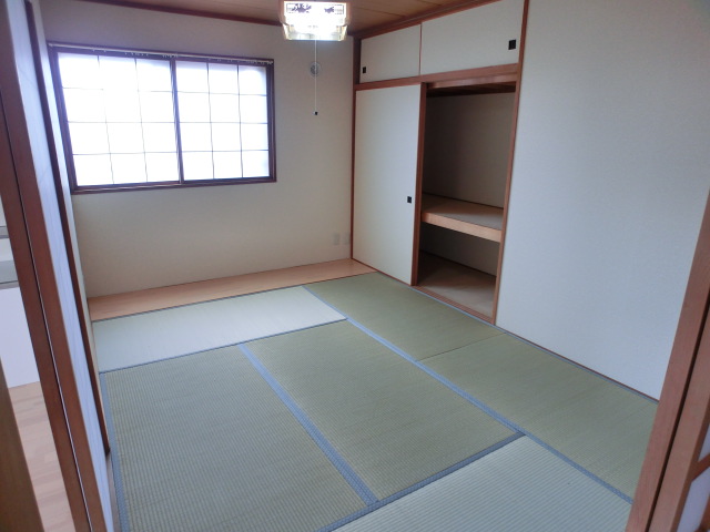 Other room space