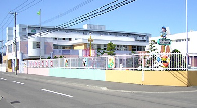 kindergarten ・ Nursery. Sapporo acacia kindergarten (kindergarten ・ 225m to the nursery)