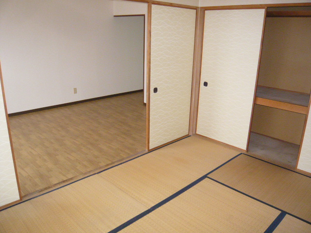 Other room space