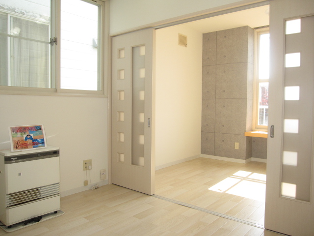 Living and room