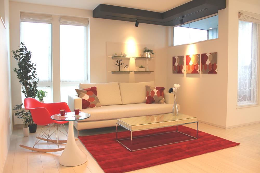 Living. White floor to the furniture of the vivid red of a cafe-style accent living (Dtype)