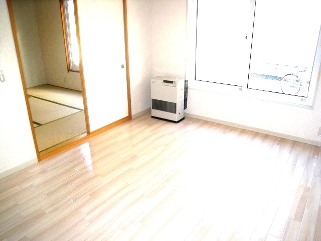 Living and room. So it becomes beautiful is worth a look there is such room ☆ 