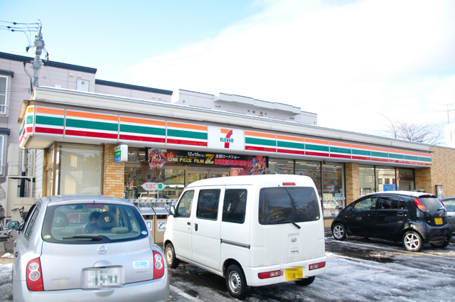 Convenience store. Seven-Eleven Sapporo Kita 19 Johigashiten up (convenience store) 399m