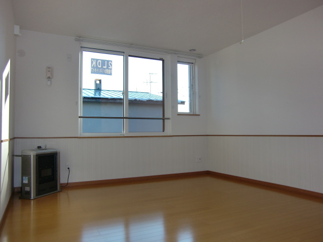 Living and room. The ・ Is a south-facing room