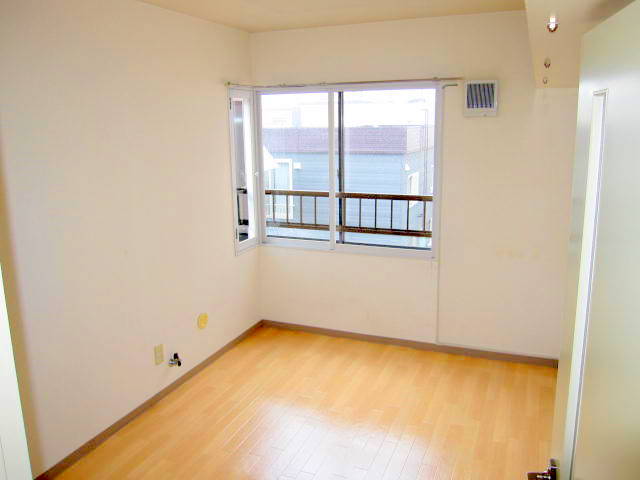 Other room space. It will be a different type of preview photos. 