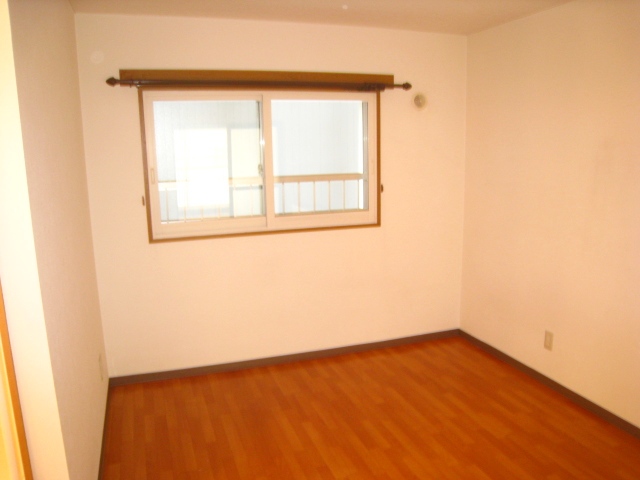 Other room space. Western-style is 6 Pledge size \ (^ o ^) / 