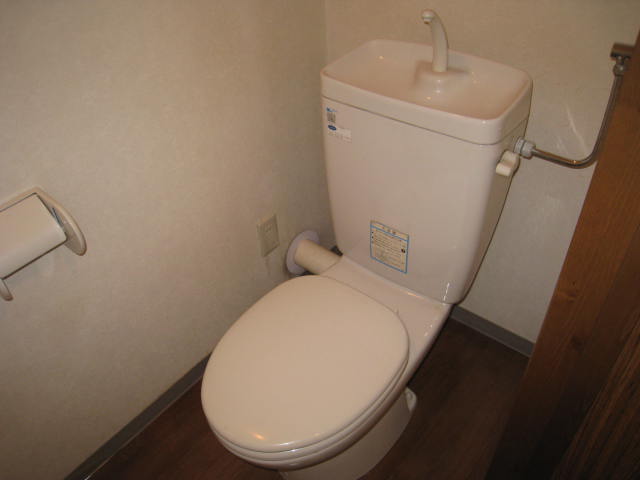 Toilet.  ※ Photos will be 1, Room type. 