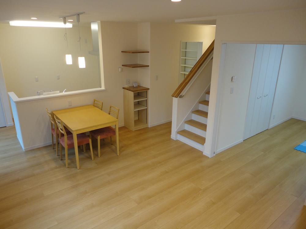 Living. Colony local living introspection. Liberating living in a bright atmosphere.