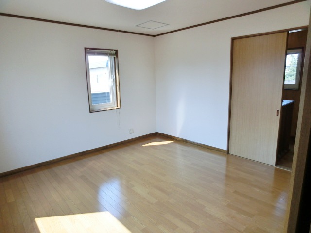 Other room space