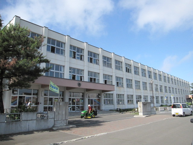 Primary school. 596m to Sapporo Municipal Taiping Minami elementary school (elementary school)