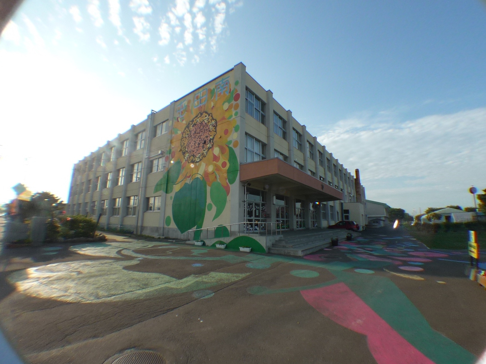 Primary school. 942m to Sapporo Municipal colonization Minami elementary school (elementary school)