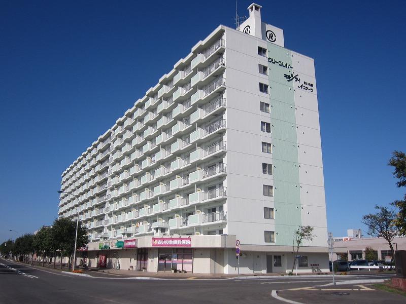 Local appearance photo. Local (10 May 2013) Shooting