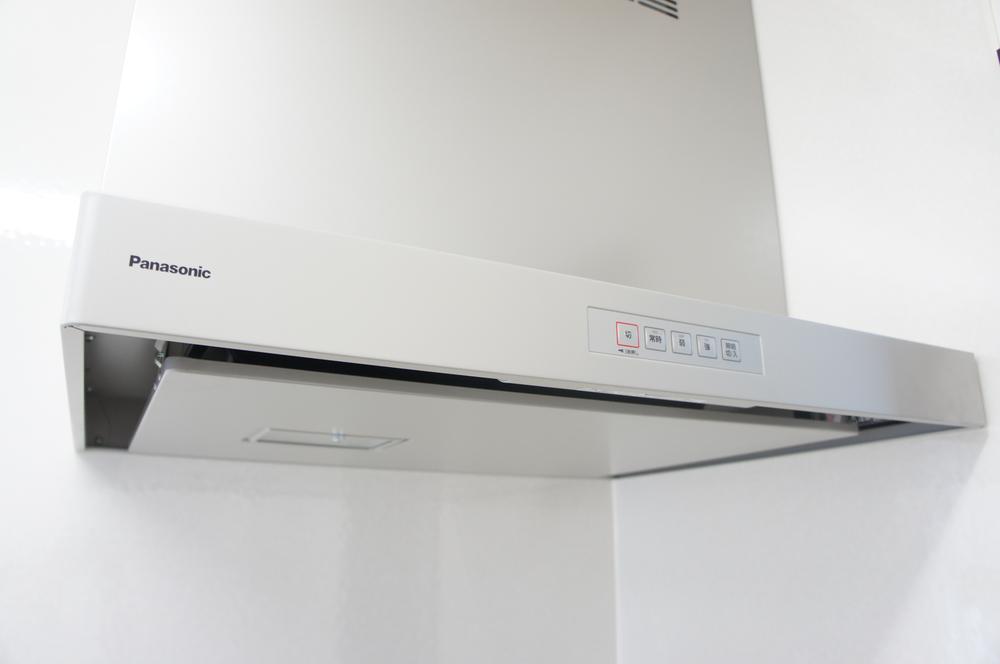 Cooling and heating ・ Air conditioning. Your easy-care range hood