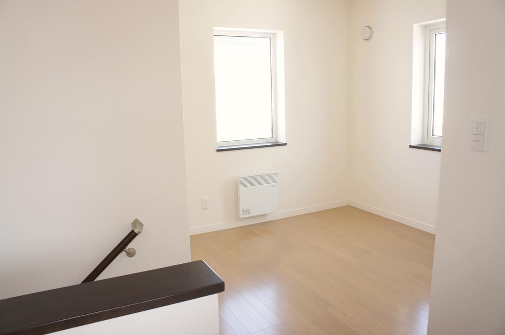 Other introspection. Play room where you can enjoy a family