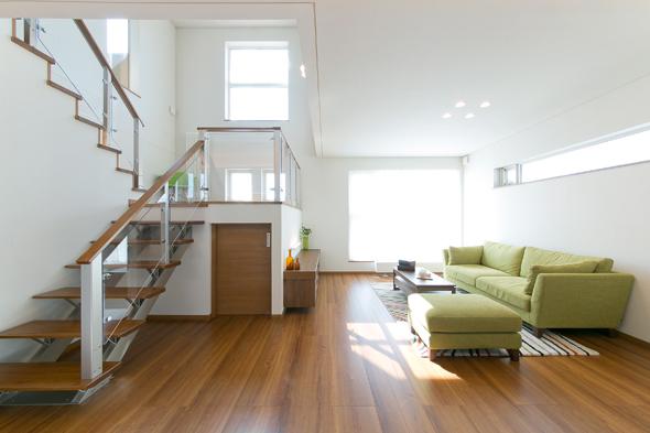 Living. Living space provided with a large window on the south side