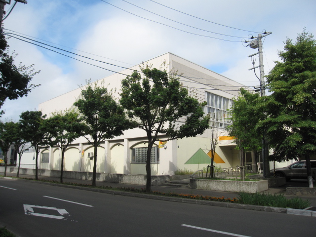 Primary school. 1028m to Sapporo Municipal colonization Nishi Elementary School (elementary school)