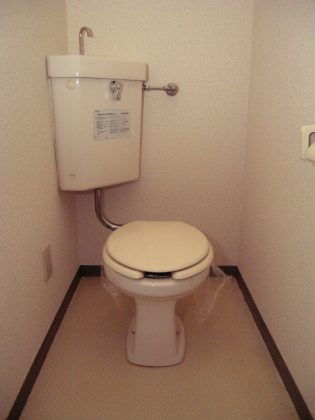 Toilet. There is also a clean toilet ☆ 