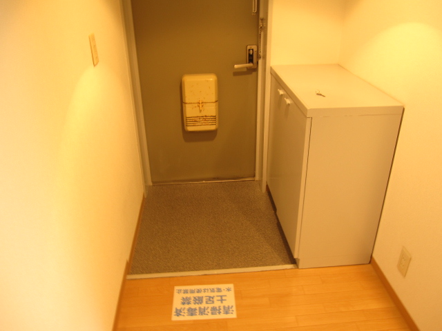 Entrance. Shoes BOX is also equipped ☆ 