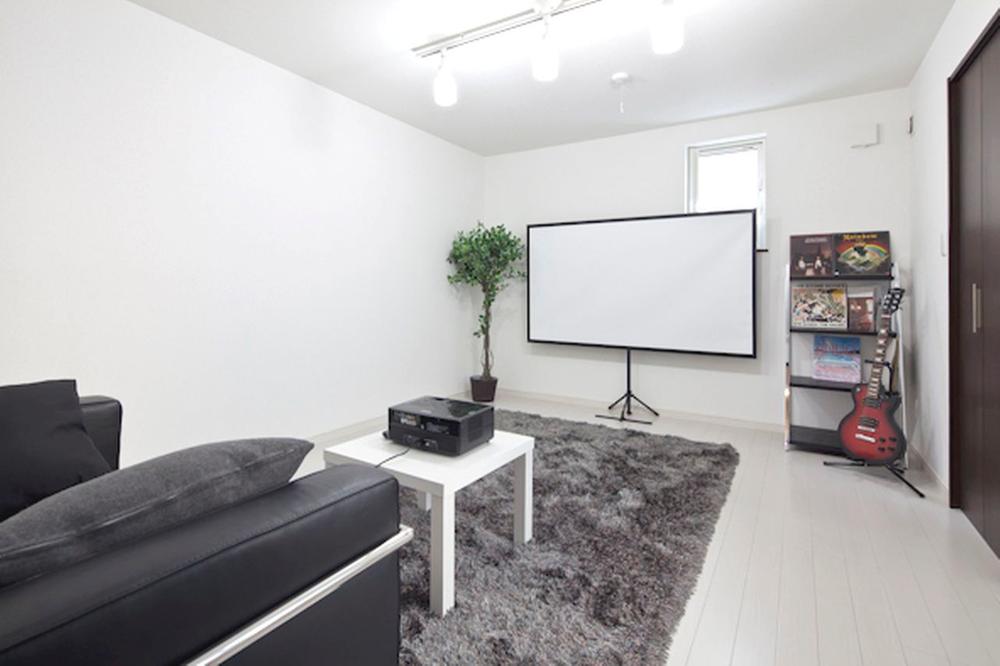 Same specifications photos (Other introspection). Since the excellent sound insulation, Without hesitation to your neighborhood, Guests can enjoy a home theater and musical performances.