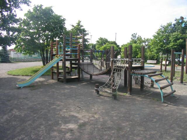 park. Shinoro 90m to Article 1 four-leaf park