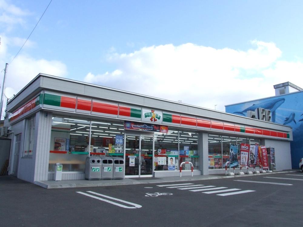Convenience store. 60m until Thanksgiving Sapporo shin kotoni Article 2 shops