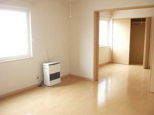 Living and room. Bright, clean living and Western-style ☆ 