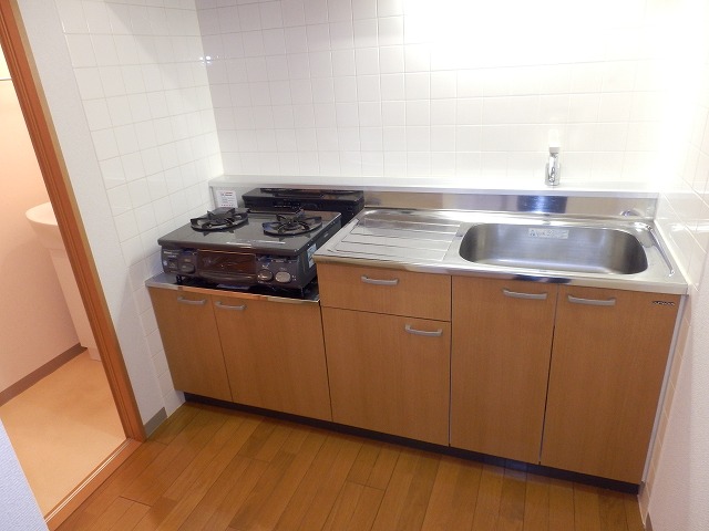 Kitchen. Also spacious kitchen space, It is an independent type (^ _ ^) v