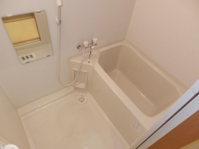 Bath. Bathtub wide ☆ 