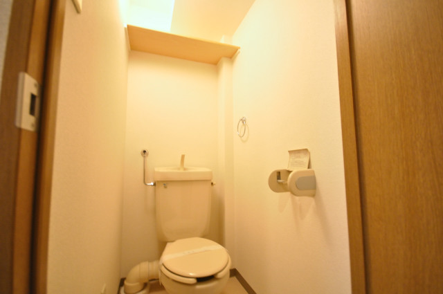 Toilet. It is another room photo of the same construction company ☆ 