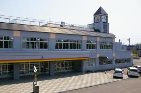 Primary school. Sapporo City Ainosato to Nishi Elementary School 310m