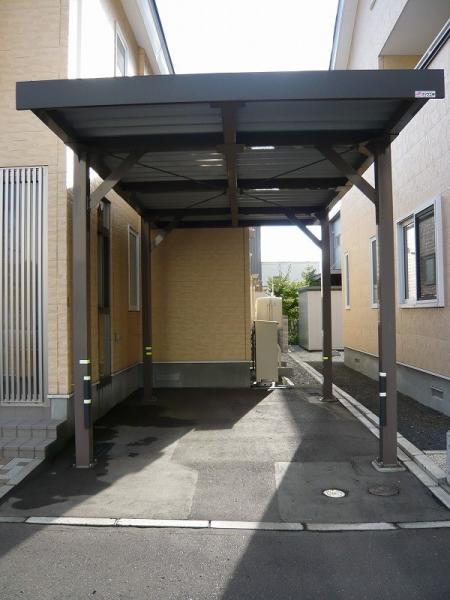 Parking lot