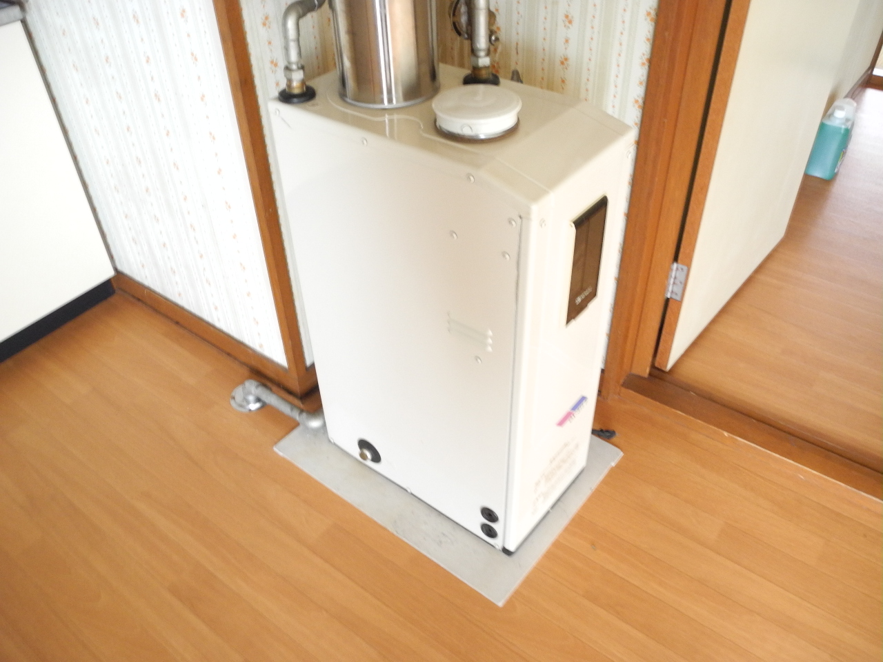 Other Equipment. It is economical in kerosene boiler rooms! 