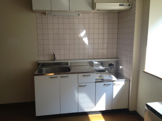 Kitchen. Enter also the sun ☆ 