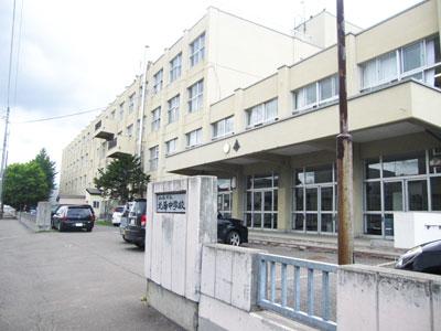 Junior high school. To Gwangyang 850m