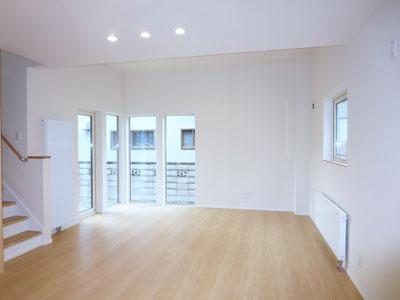 Living. Living room with a bright and airy. You can spend moments of family gatherings