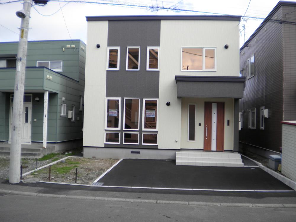 Local appearance photo. local