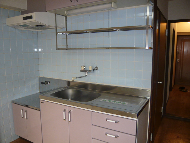 Kitchen. Clean entered interior ☆ 