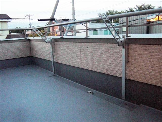 Balcony. The spacious balcony of about 6 quires, Height and angle is planning an adjustable clothes hardware, It supports your laundry