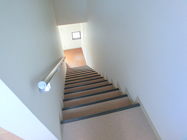 Other Equipment. Staircase of the maisonette