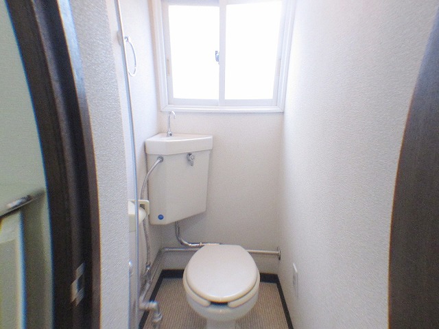 Toilet.  ※ Reference photograph For indoor photo of another room number. 