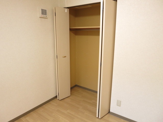 Other room space. It can be used as a bedroom