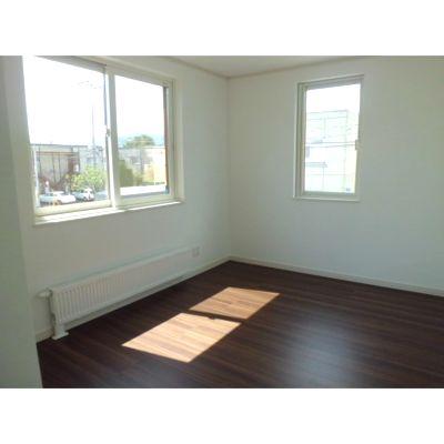 Non-living room. Room (August 2013) Shooting