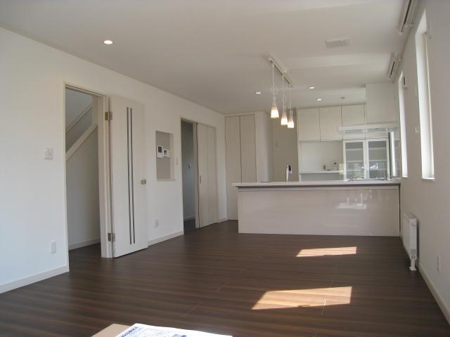 Living. Indoor (September 2013) Shooting