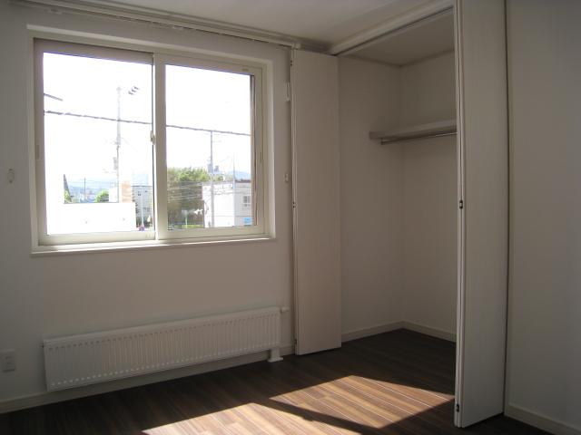 Non-living room. Indoor (September 2013) Shooting